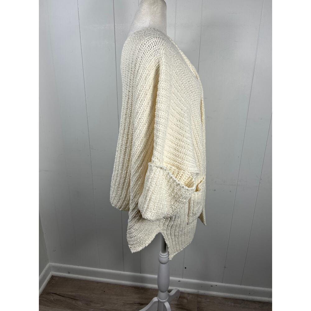 POL Sylvie Chunky Oversized Cardigan in Cream. Size L - Picture 7 of 9